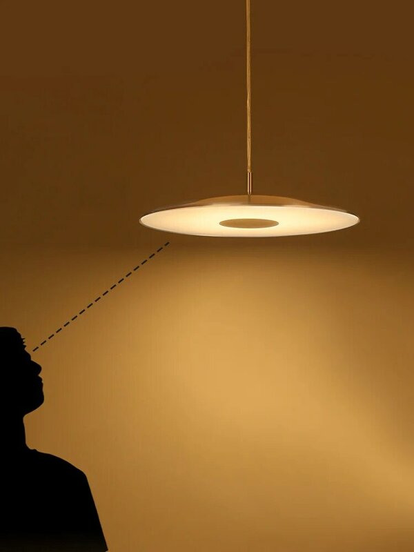 مصباح متدلٍ UFO دائري ، مصباح متدلٍ للصحن الطائر لغرفة الطعام وغرفة النوم ، مصباح فني بسيط مصمم لجانب السرير ، حديث