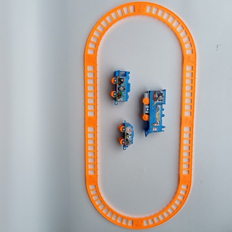 قطار توماس مجموعة لعبة المسار مزيج القطار هدية الأطفال التعليمية لعبة تفاعلية سيارة ، لعب لقطار توماس