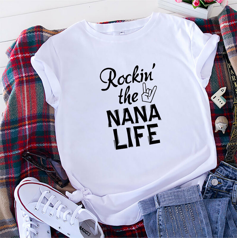 تي شيرت نسائي من Rockin The Nana Life مطبوع بأكمام قصيرة وفتحة رقبة مستديرة تي شيرت نسائي فضفاض تي شيرت للسيدات ملابس علوية