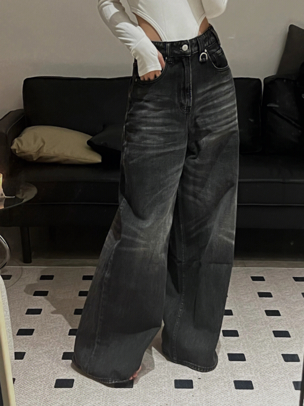 بنطال جينز نسائي واسع الساق أسود اللون من HOUZHOU مقاس كبير موضة كورية كبيرة بنطلون جينز فضفاض من قماش الجرونج Y2k حريمي هيب هوب