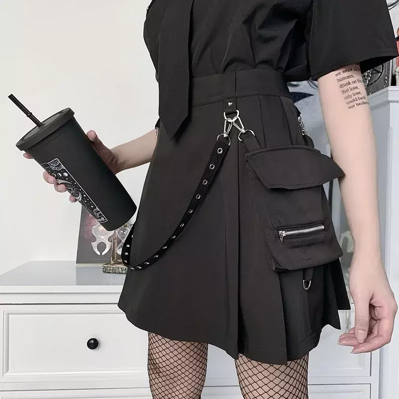 تنورة هاراجوكو بانك قوطية سوداء عالية الخصر للنساء ، تنورة سوداء مثيرة بأشرطة مرقعة