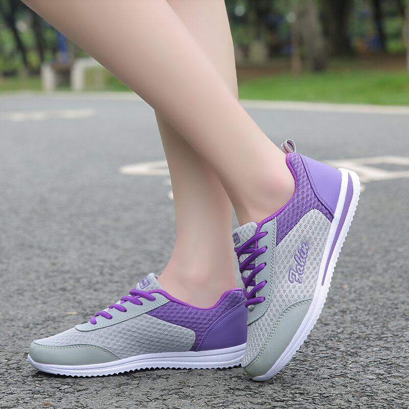 احذية النساء احذية الجري خفيفة الوزن الإناث المشي الأحذية الرياضية الاحذية الدانتيل متابعة الصيف في الهواء الطلق مدرب رياضي