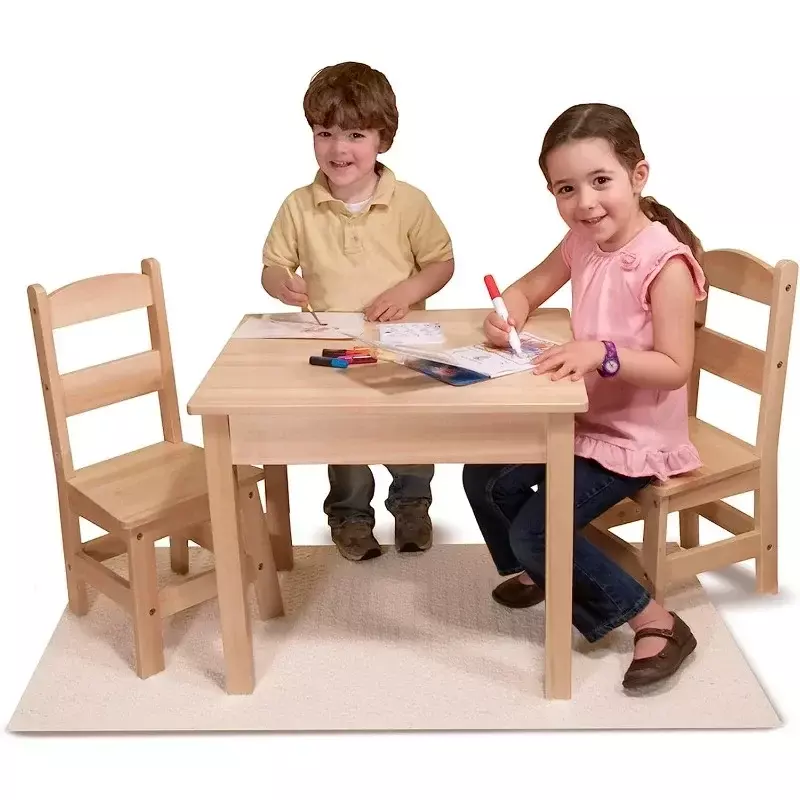 طاولة من الخشب الصلب ومجموعة 2 كراسي ، أثاث الانتهاء من الضوء لغرفة اللعب