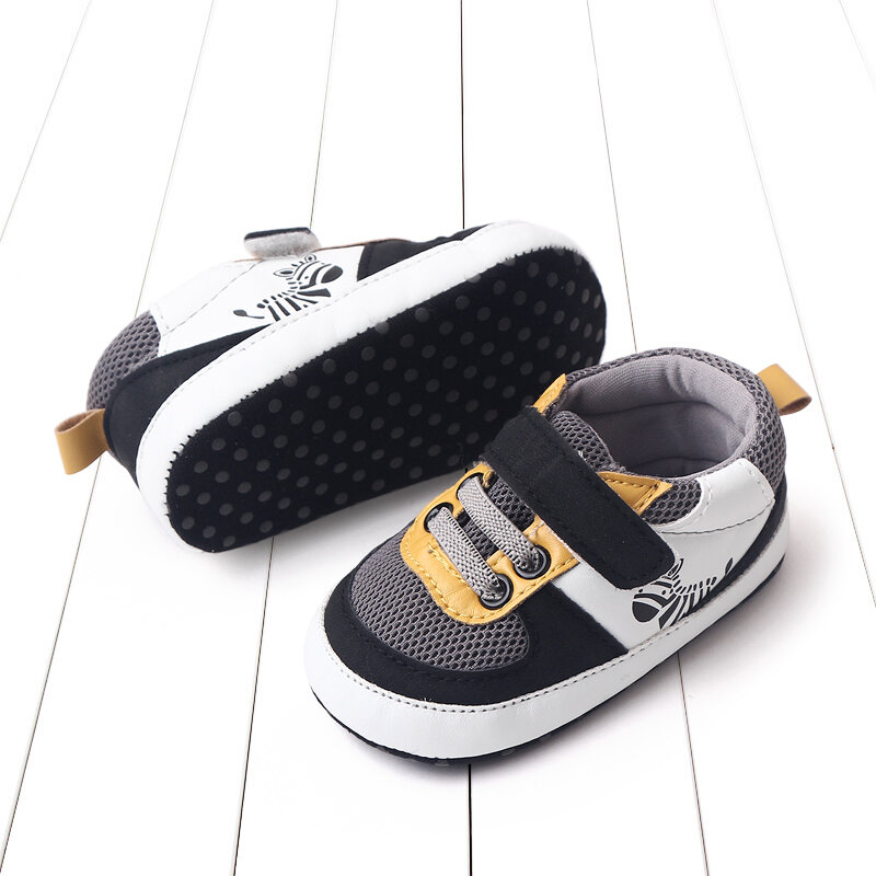 حذاء رياضي كاجوال شبكي جيد التهوية للأطفال الصغار ، حذاء مسطح لطيف للأطفال الرضع ، حذاء مشي للأطفال حديثي الولادة للفتيات والفتيان