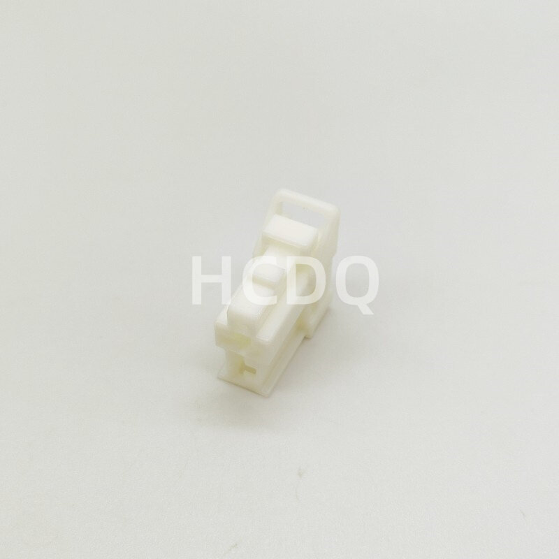 10 PCS Original and genuine 7123-6329  Sautomobile connector plug housing supplied from stock