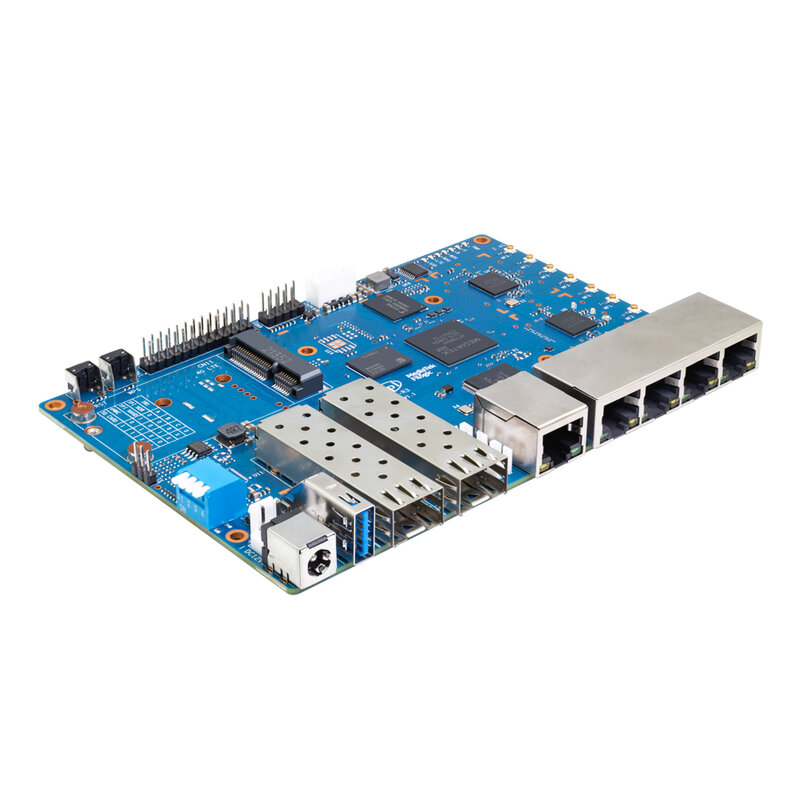 الموز Pi BPI-R3 MediaTek MT7986 رباعية النواة المعالج اللوحة 2G DDR4 RAM 8G eMMC فلاش لوحة التحكم الإلكترونية الذكية راوتر