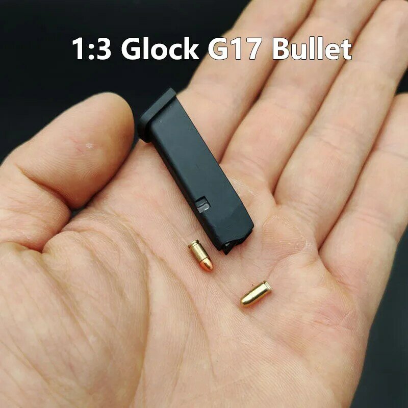 Miniature Model 1:3 Glock G17 Bullet Alloy  Mini Toy Gun Model Accessories