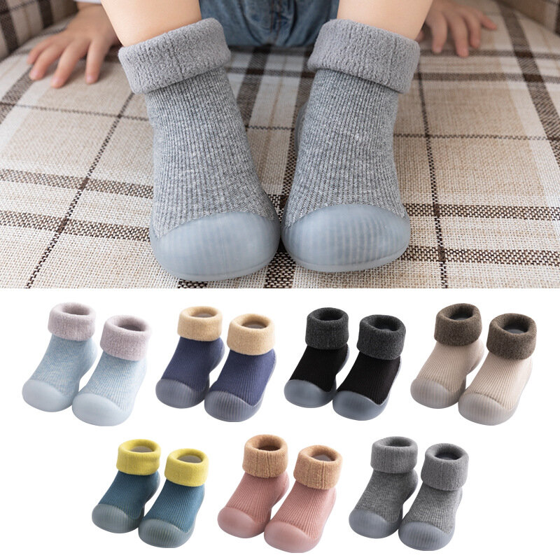 موضة الشتاء سميكة الدافئة الطفل حذاء طفل صغير 2-4 للجنسين حذاء طفل الأحذية الأولى طفل الأولى مشوا الصبي لينة وحيد TPR الأحذية