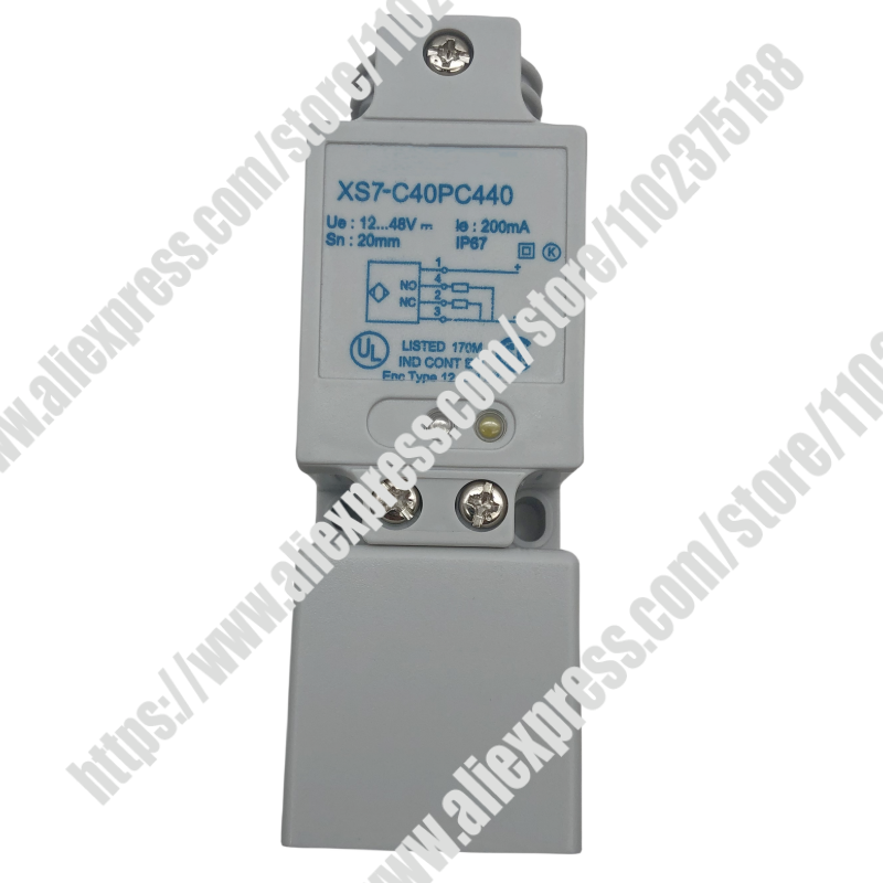 New XS7-C40PC440 Proximity Switch Sensor