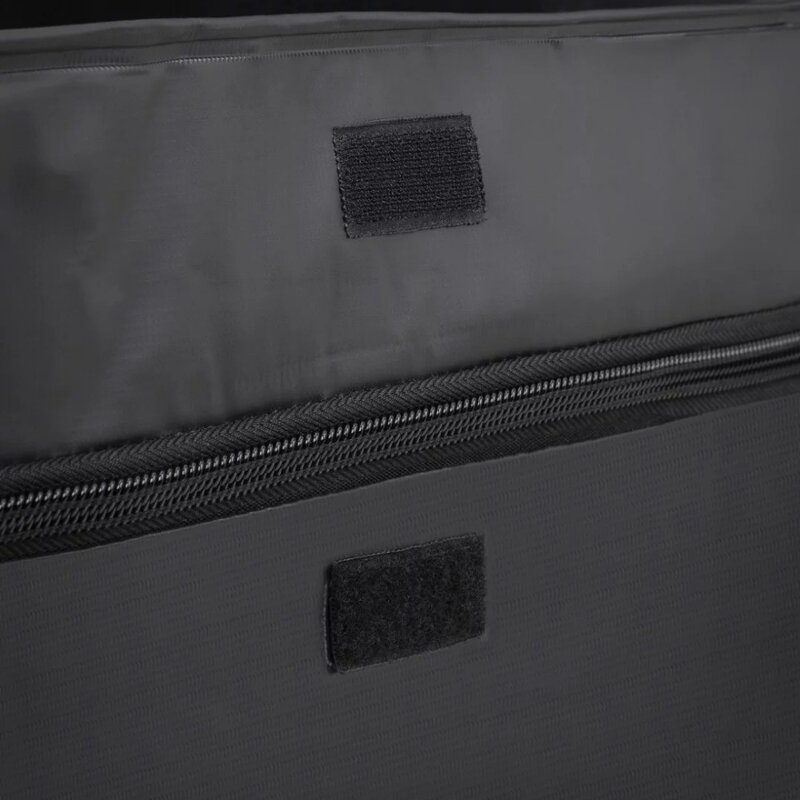 حقيبة حاملة ناعمة من جانب السيارة ، أسود ، 10 قدم مكعب ، 2023 ، جديد