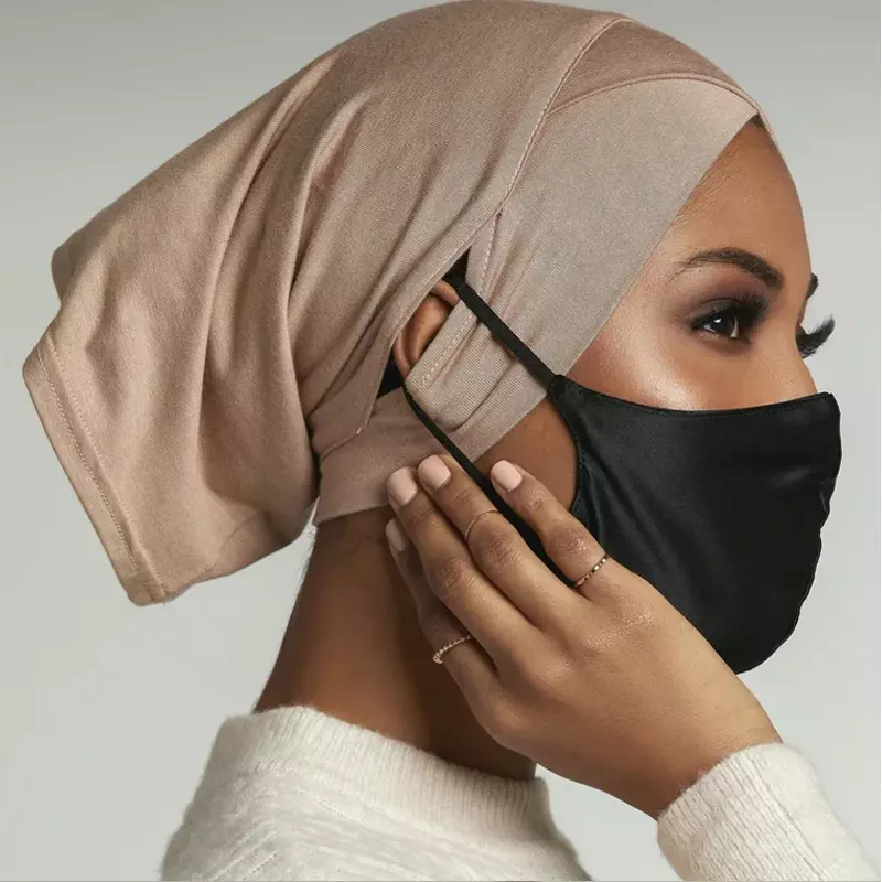الحجاب الداخلي الإسلامي للنساء ، عمامة ، غطاء محرك السيارة ، قبعة مع ثقب الأذن ، الصليب الجبين ، مشروط ، بسط غطاء الرأس ، اكسسوارات الملابس الإسلامية