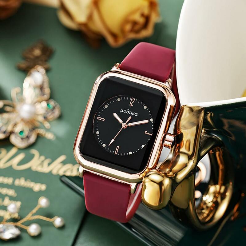 ساعة يد كوارتز بقرص مربع رائع ، حزام سيليكون ، إضاءة ليلية ، ساعة عالية الدقة ، حلوة