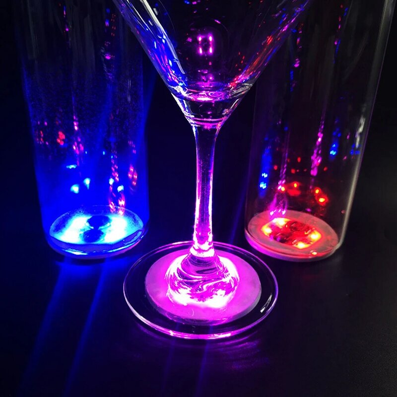 ميني LED كوستر توهج زجاجة ضوء ملصقات بطارية تعمل بالطاقة RGB كأس حصيرة عيد الميلاد ملهى ليلي بار ديكور الحفلات ليلة الخفيفة