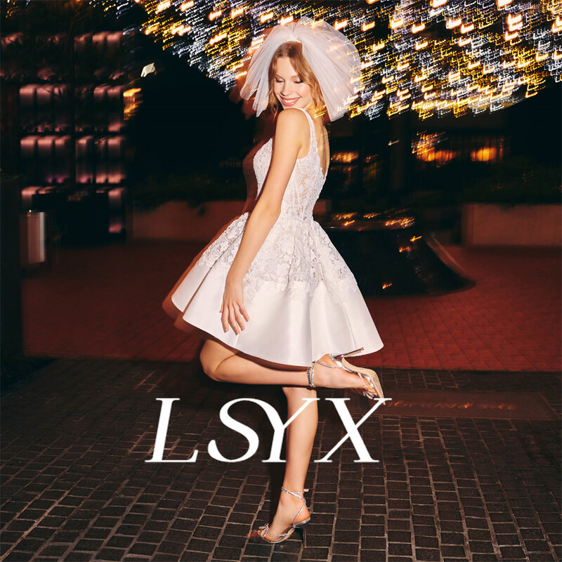 LSYX مربع الرقبة الدانتيل الساتان مصغرة فستان الزفاف للنساء ، على شكل حرف A ، سحاب الظهر ، فوق الركبة ، ثوب الزفاف القصير ، مخصص