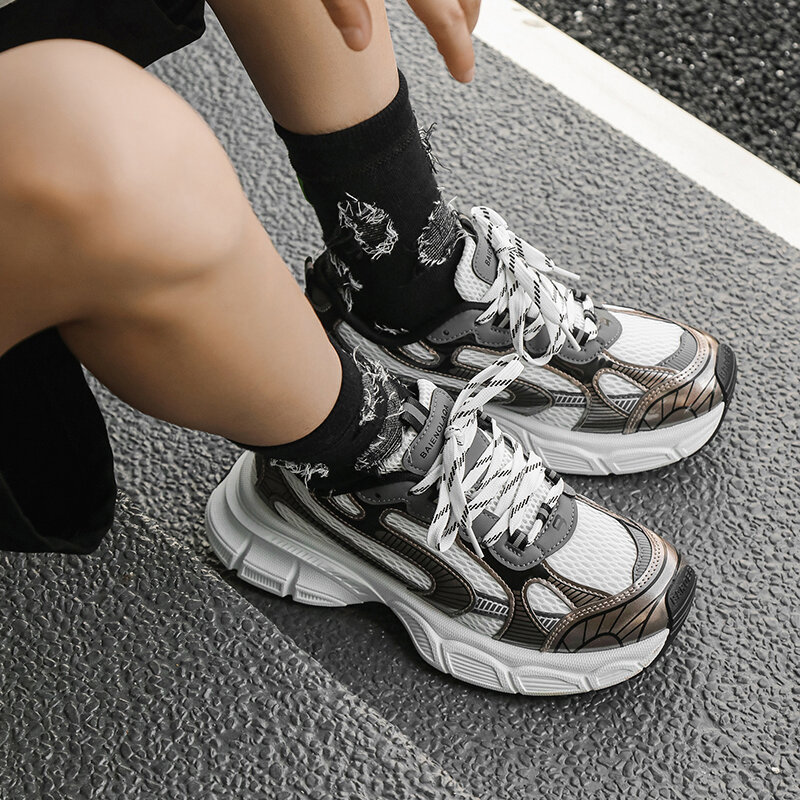أحذية تنس رجالية 2023 صيف جديد تنفس شبكة منصة مكتنزة أحذية رياضية للرجال في الهواء الطلق عدم الانزلاق الذكور الاحذية