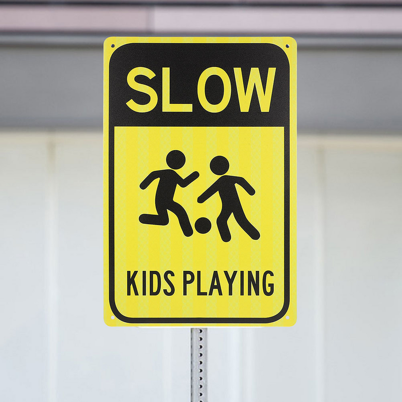 علامات الطريق للأطفال ، جزئين ، علامات التحذير ، حركة المرور ، لعب الأطفال