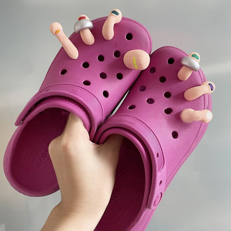 دلايات أحذية ثلاثية الأبعاد للتمساح ، إصبع مضحك ، إكسسوارات أحذية تصنعها بنفسك ، ديكور أحذية يدوي للأطفال ، الأولاد ، البنات ، الرجال ، النساء ، بير الحفلات ، مجموعة واحدة