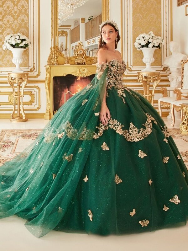 Quinceanrra فستان حفلة موسيقية مع الترتر الذهبي وزخارف الفراشة ، أميرة ساحرة خضراء ، لمعان طويل ، حلوة 16 فستان