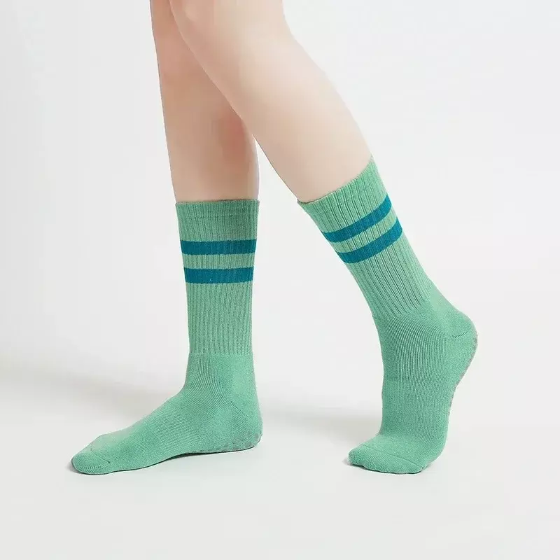 جوارب قطنية متوسطة الطول بألوان تقسم للنساء ، جوارب رياضية مانعة للإنزلاق ، جوارب طويلة ، جوارب يوجا ، الربيع والخريف