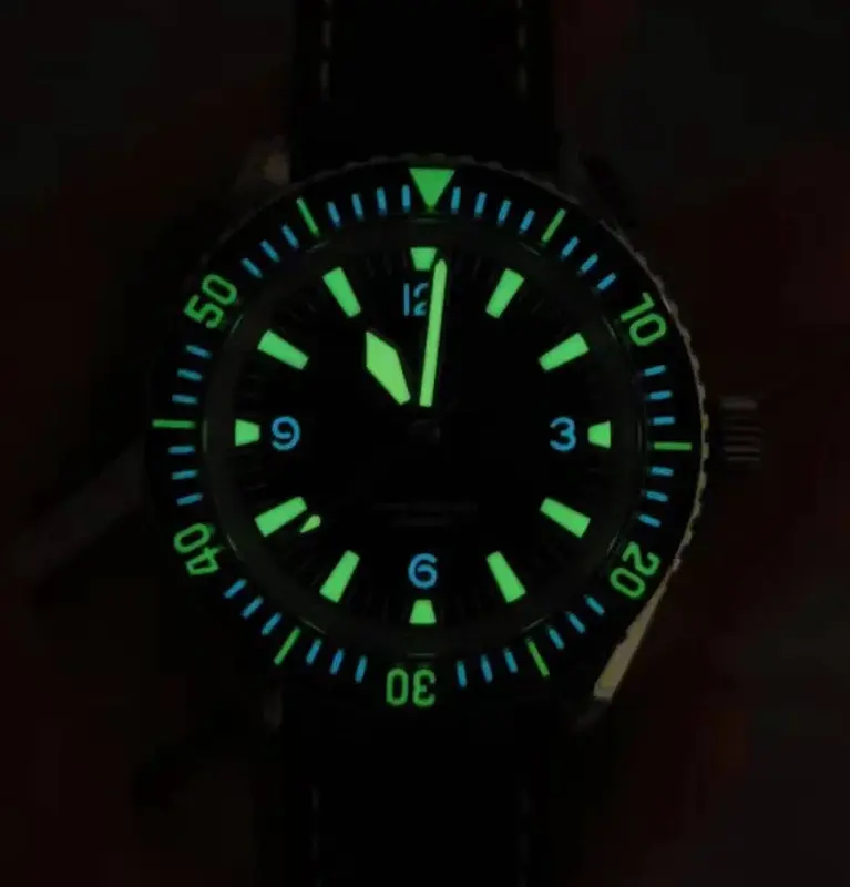 ساعة Hruodland-Sharkmaster الرجعية للرجال ، لونتان ، توهج ليلي ، حركة NH35 ، أوتوماتيكية ، ميكانيكية ، 20ATM ، مقاومة للماء ، 40 *
