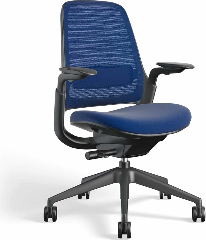 كرسي مكتب بعجلات ، سجادة مع تحكم في تنشيط الوزن ، دعم الظهر ودعم الذراع ، سهل التجميع ، أزرق ملكي