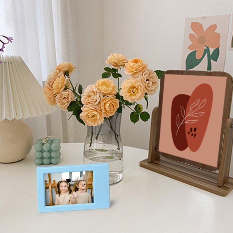 إطار صورة فيلم صغير مقاس 3 بوصة لحامل مكتب عرض بطاقة الصور الفوتوغرافية على سطح الطاولة