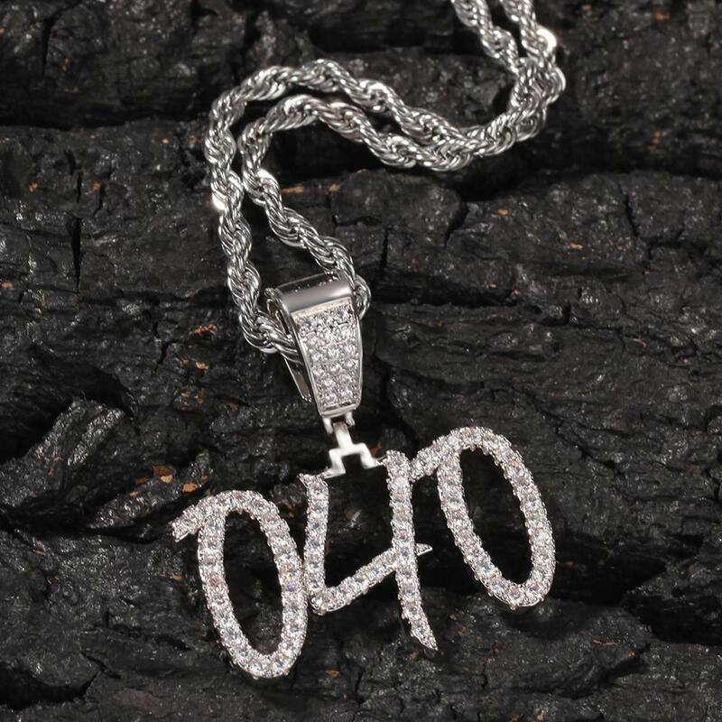 UWIN Brush Font Necklace Customize Name Pendant Free Commission Full Iced Out For Men HipHop Jewelry Gift