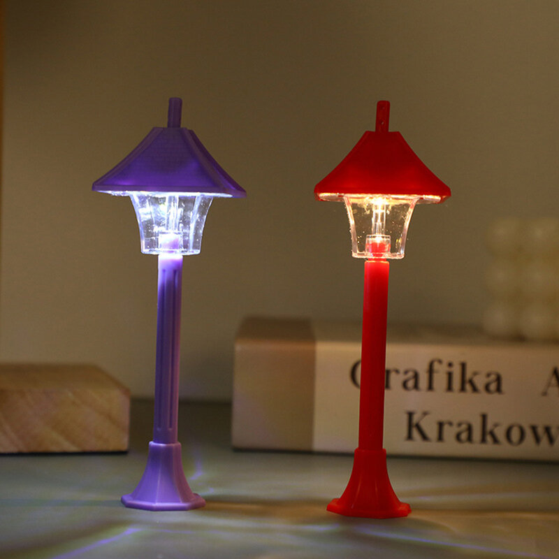 مصباح طاولة LED صغير متعدد الأغراض مصباح مكتبي مزخرف لغرفة الأطفال
