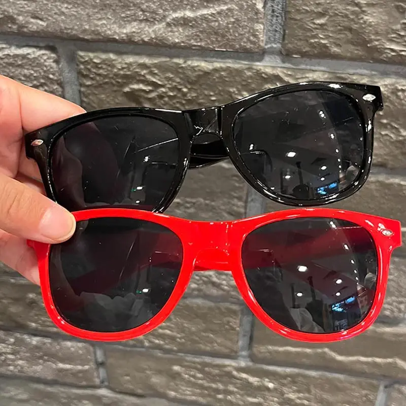 نظارات شمسية كلاسيكية عالية الدقة UV400 للرجال تناسب القيادة في الهواء الطلق مظلات شمسية عتيقة للنساء نظارات شمسية للجنسين Oculos De Sol