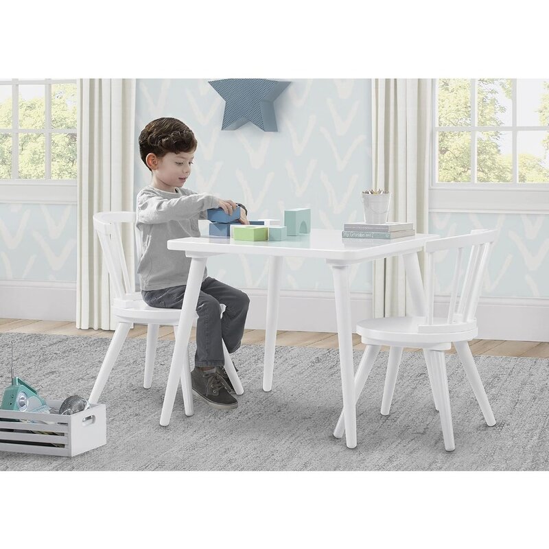 مجموعة طاولة وكرسي خشبية للأطفال ، تشمل كرسيين ، مناسبة للفنون والحرف اليدوية ، طاولة ترفيهية وكراسي