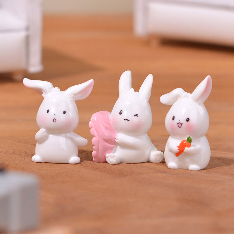 1pc mini carrot rabbit rodroal cartoon bunny تمثال صغير