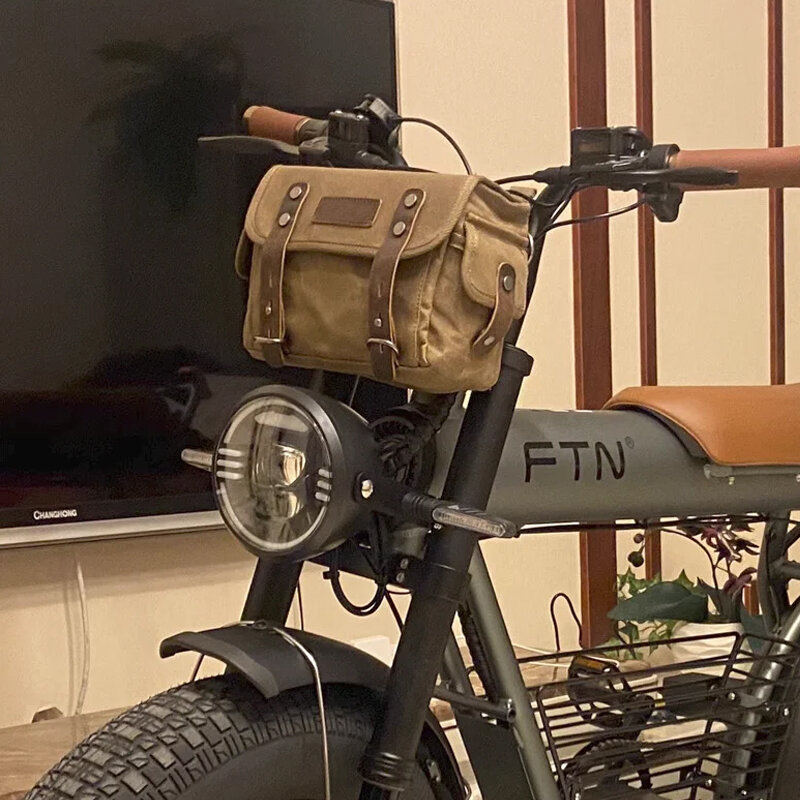 حقيبة كتف دراجة نارية عتيقة ، قماش مشمع ، أمتعة دراجة ، سرج ركوب ، ساق للدراجة ، راكب الرجال ، حقائب كروس بودي