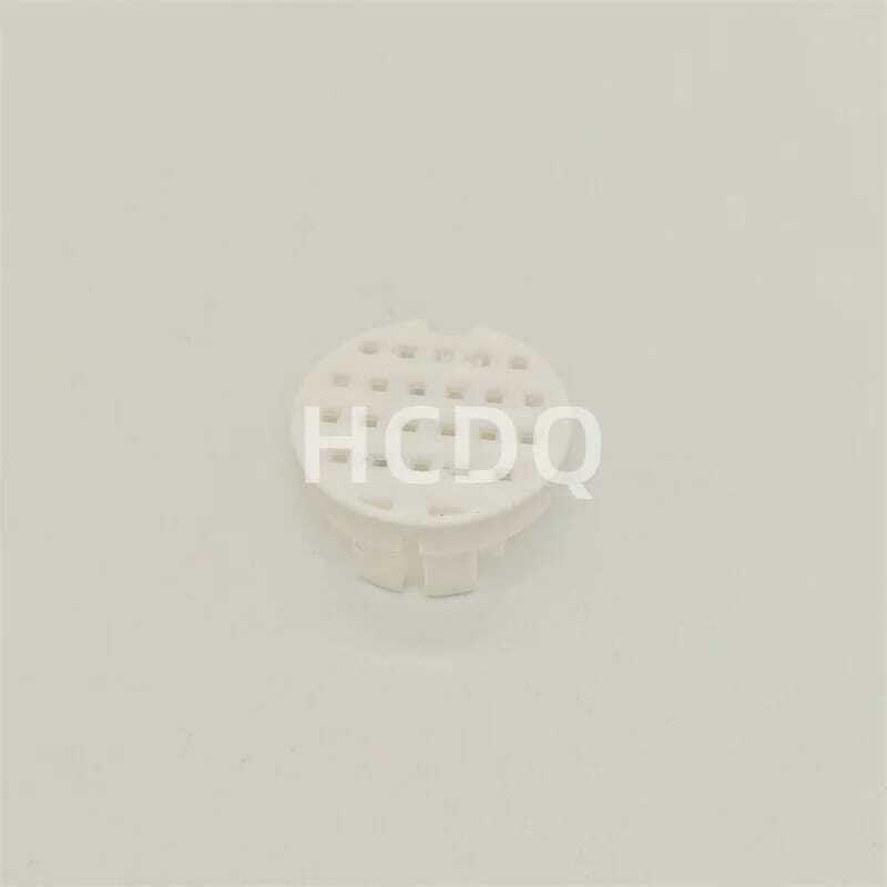 10 PCS Original and genuine 7158-5515  Sautomobile connector plug housing supplied from stock