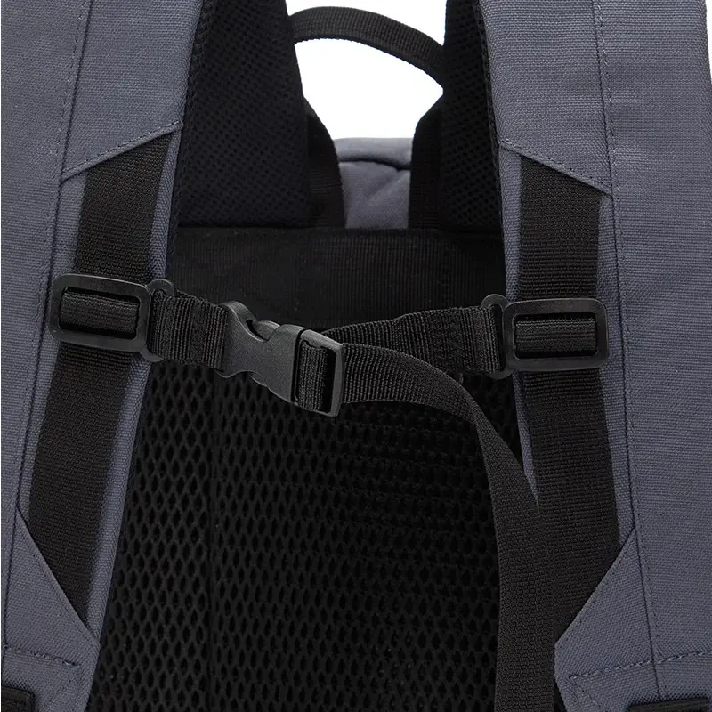 Yonex-حقيبة ظهر حقيقية سلسلة Pro للرجال والنساء ، حقيبة رياضية احترافية تنس الريشة ، مقصورة الأحذية ، تحمل ما يصل إلى 3 مضارب