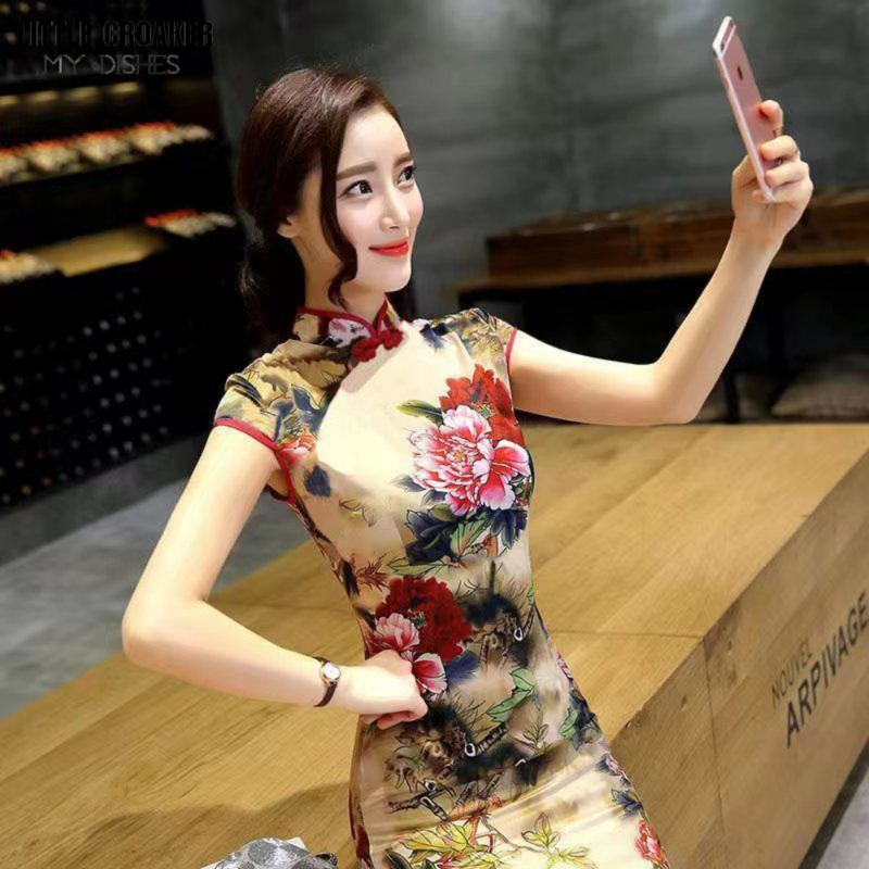 تشيباو تحسين شيونغسام النساء 2023 جديد الملابس الآسيوية التقليدية الصيف اليومية الرجعية الصينية قصيرة شيونغسام فستان أنيق المرأة