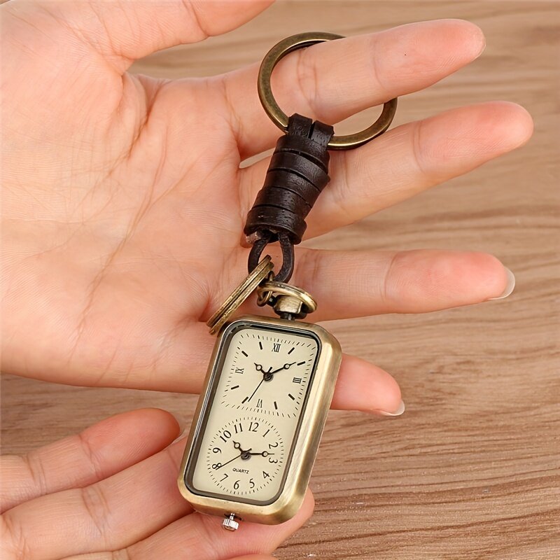 ساعة جيب كلاسيكية من الكوارتز البرونزي ، مربعة ، توقيت مزدوج ، سلسلة مفاتيح أساسية ، اختيار مثالي للهدايا