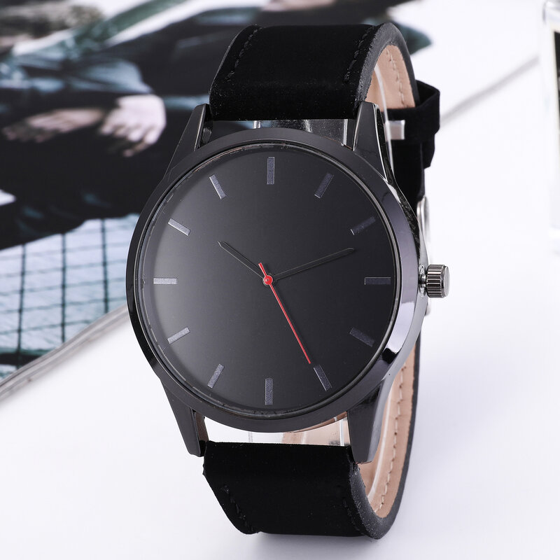 عالية الجودة المألوف وعادية ساعة رجالي موضة الأعمال ساعة كوارتز حزام جلد جلخ Watch064