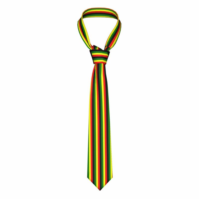 شخصية الراستا مشرق ملون مخطط الرقبة العلاقات للرجال ، الحرير الجامايكي الزفاف ربطة العنق ، أحمر أخضر وذهبي الألوان ، والأزياء