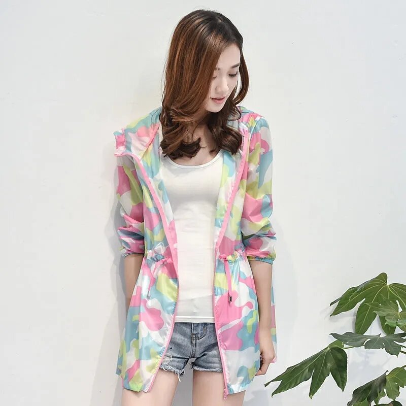 2022 New Camouflage Sunscreen Outerwear Female Mid-Length Korean UV Protection Breathable Thin Hooded Jacket Casual Women's Coat
