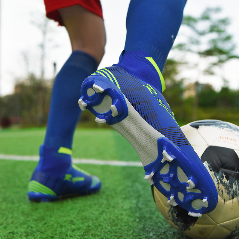 ملعب نجيلة صناعي للعب كرة القدم أحذية الرجال الأزرق كرة الصالات تحلق المنسوجة تنفس عالية أعلى أحذية كرة القدم الأكثر مبيعا عالية الجودة TF/FG أحذية رياضية