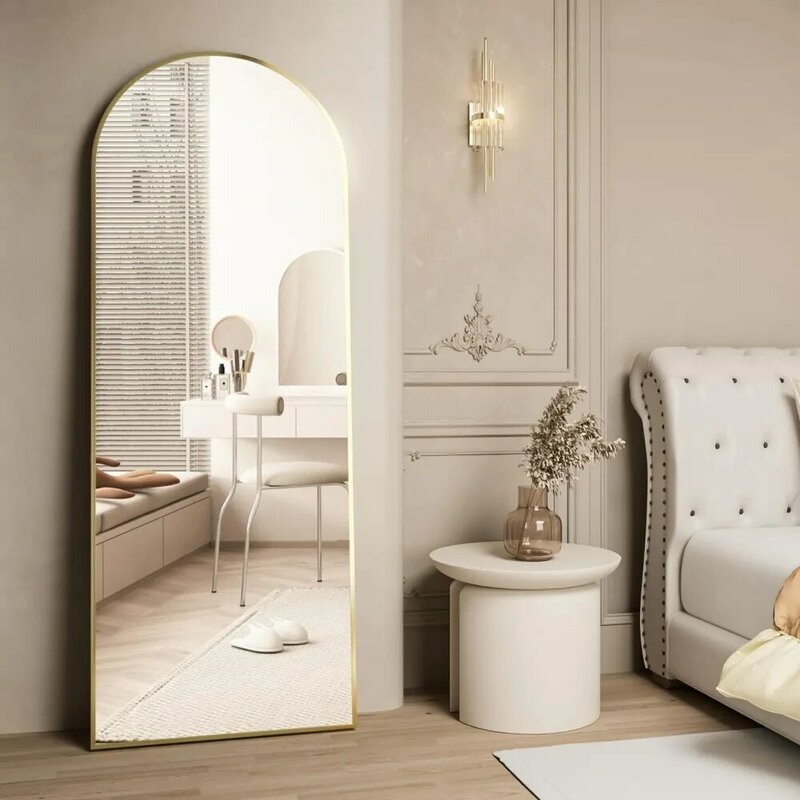 مرآة مقوسة كاملة الطول لغرفة النوم ، مرآة أرضية بحامل ، مرآة مقوسة بالجسم بالكامل مقوسة ذهبية ، 64 بوصة × 21 بوصة