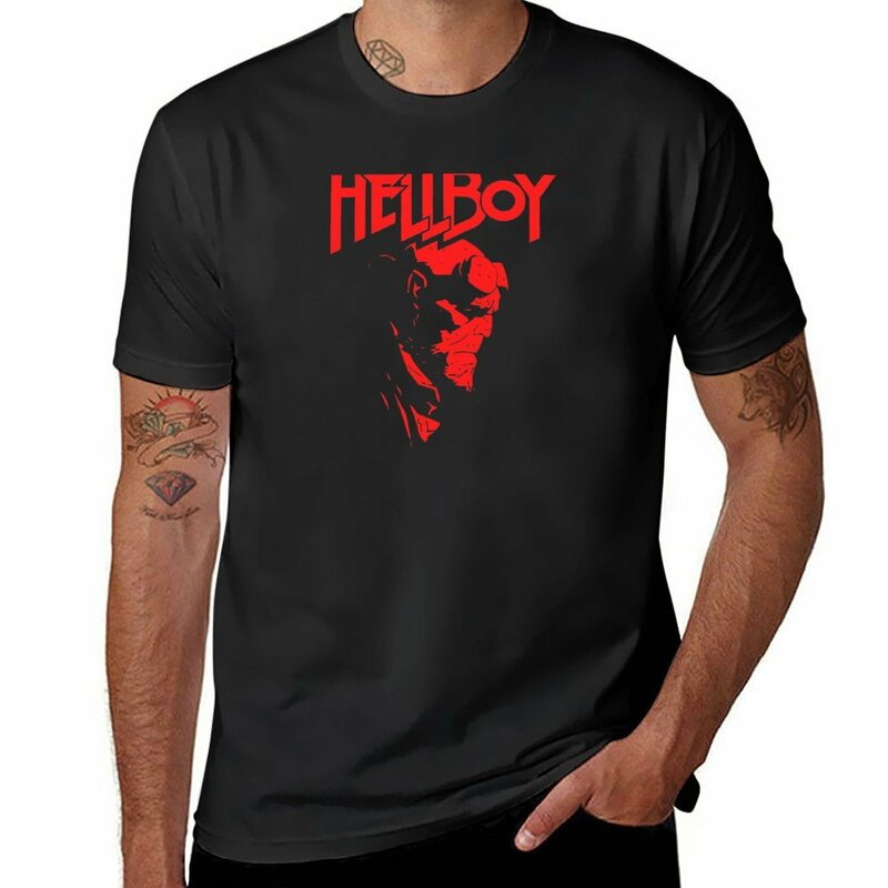 جديد Hellboy الشخصي تي شيرت الملابس الجمالية ملابس الصيف ملابس الرجال
