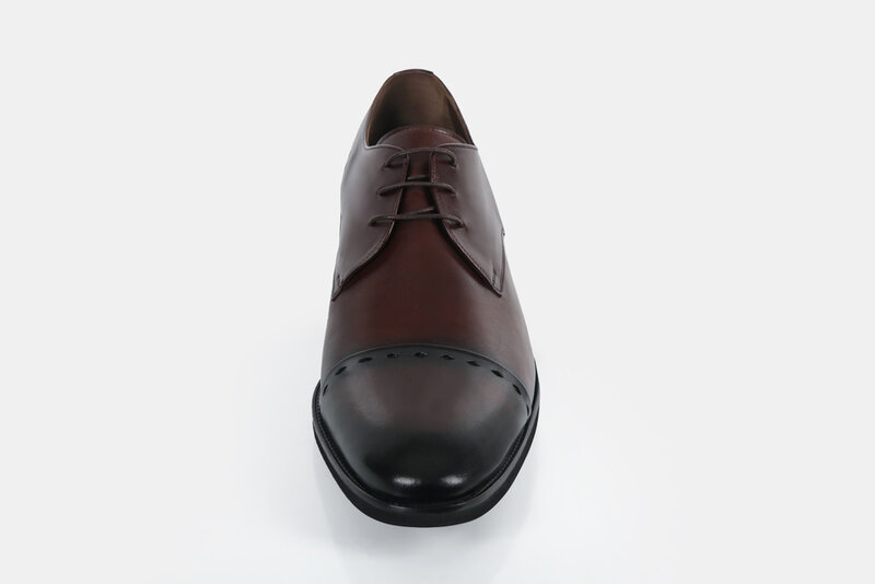 أحذية رجالي عصرية مريحة أنيقة تناسب الفصول الأربعة مرسومة يدويًا جلد طبيعي 100%