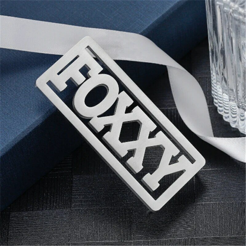 شخصية FOXXY حزام مشبك الموضة الحد الأدنى مشبك جودة عالية الفولاذ المقاوم للصدأ اكسسوارات هدية عيد ميلاد للحب