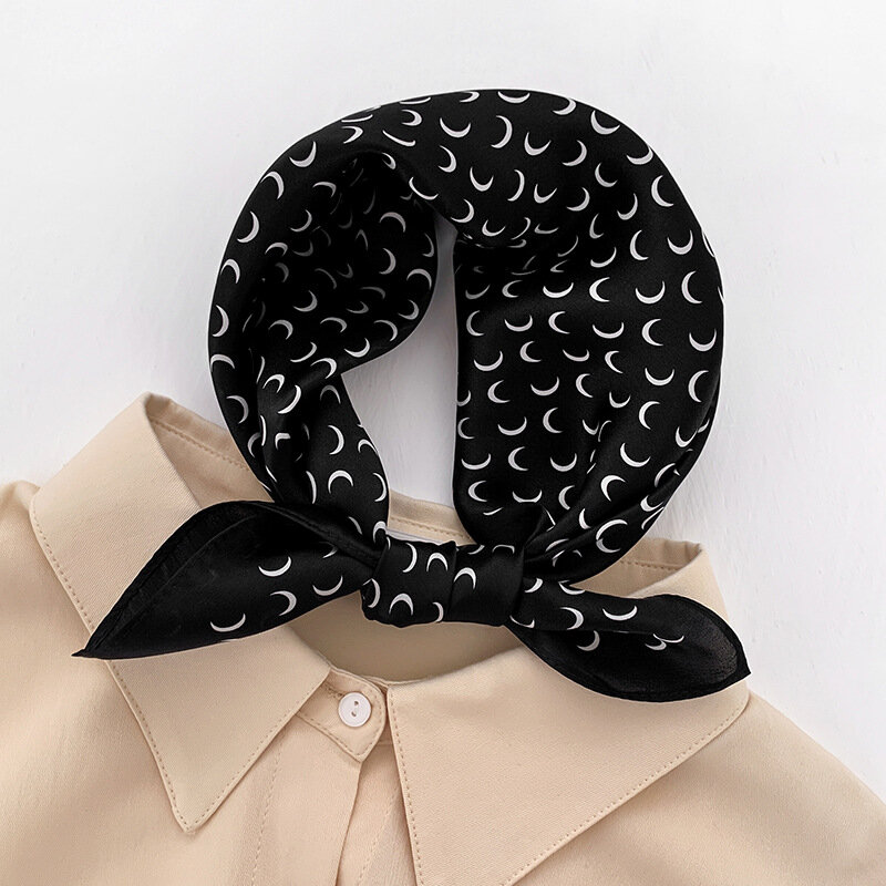 موضة المرأة الصيف 100% الحرير وشاح للرقبة للشعر 2021 عقال الفاخرة القمر تصميم طباعة أوشحة مربعة سيدة باندانا منديل