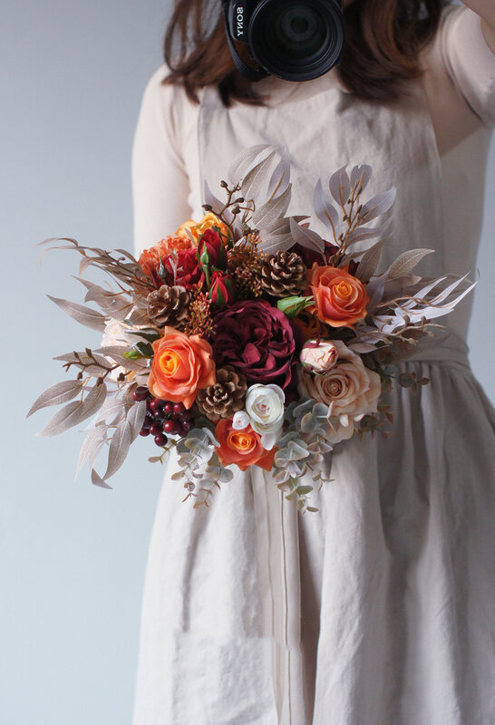 باقات الزفاف الاصطناعية باللون البرتقالي والأحمر ، باقات الحرير ، زهور الزفاف ، باقة اليد ، الديكور