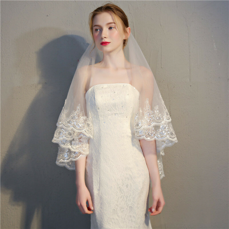 صور حقيقية اكسسوارات الزفاف حجاب الزفاف الأبيض طبقتين الحجاب الدانتيل حافة طرحة زفاف