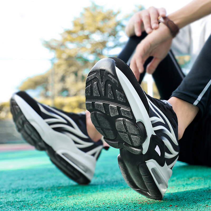 رجّالي أحذية رياضية خفيف حذاء ركض كاجوال 2020 موضة جديدة مريح تنفس عاشق حذاء كرة السلة MenTenis Masculino 36-45