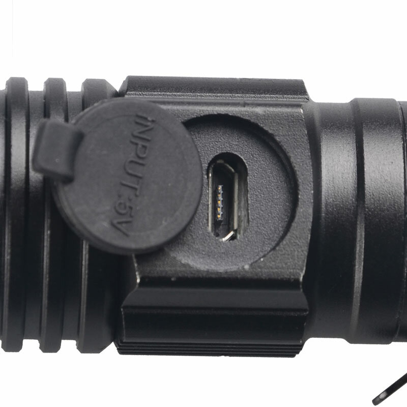 منتج جديد ترويج تبيع رخيصة مصابيح ليد المكبرة قوية فانوس USB مصباح يدوي قابل لإعادة الشحن مقاوم للماء الشعلة مع كليب للتخييم