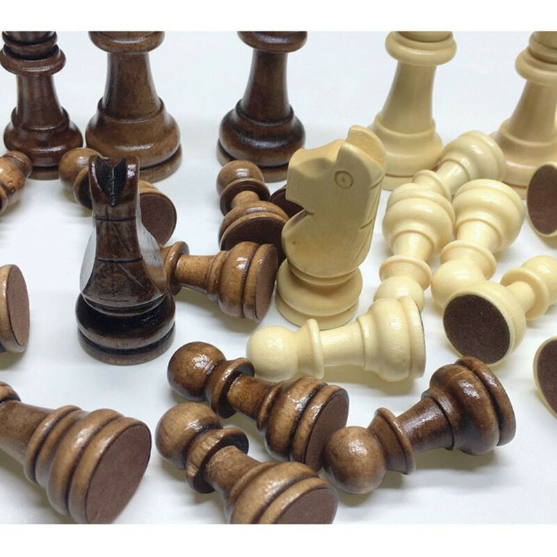 32 قطعة الشطرنج خشبية منحوتة الشطرنج قطع اليد وضعت مجموعة 65 مللي متر الملك الارتفاع الأطفال أعياد الميلاد هدية الكريسماس لعب الشطرنج لعبة